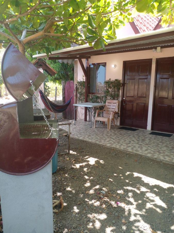 Cabanas Martina Surf Playa Guanico Pedregal المظهر الخارجي الصورة
